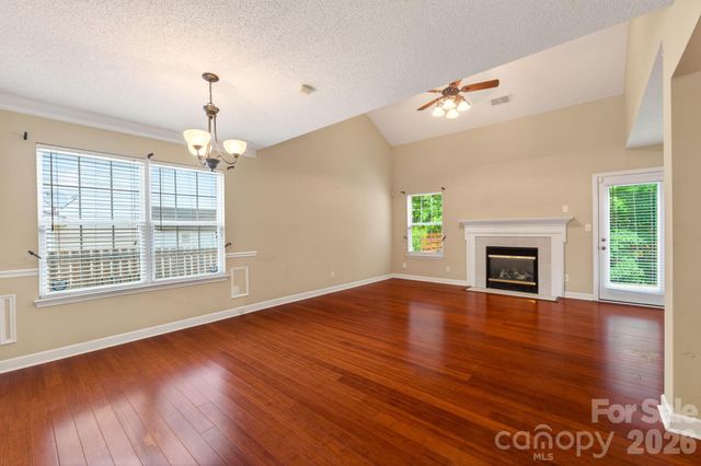 1423 Quail Street, Charlotte, NC 28214