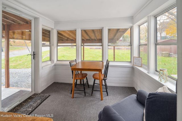 784 6th Avenue, Troy, NY 12180