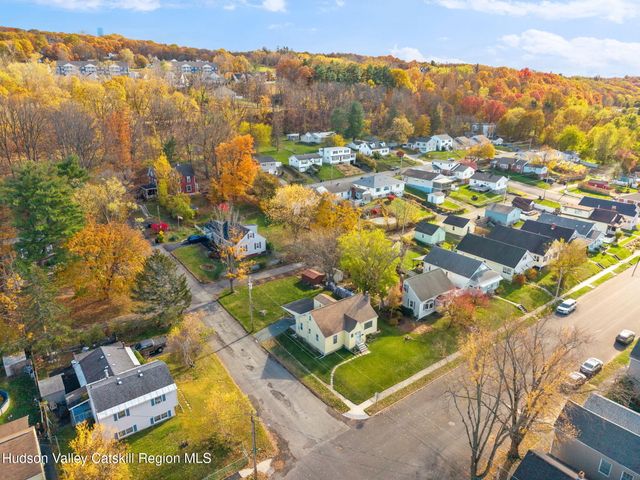 784 6th Avenue, Troy, NY 12180