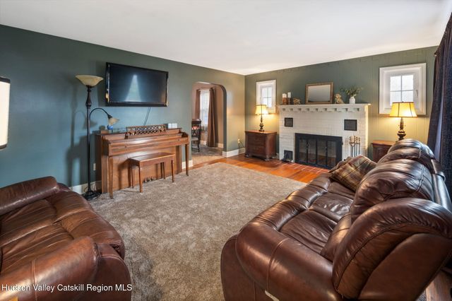 784 6th Avenue, Troy, NY 12180