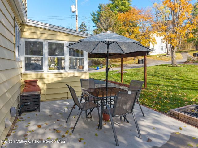 784 6th Avenue, Troy, NY 12180