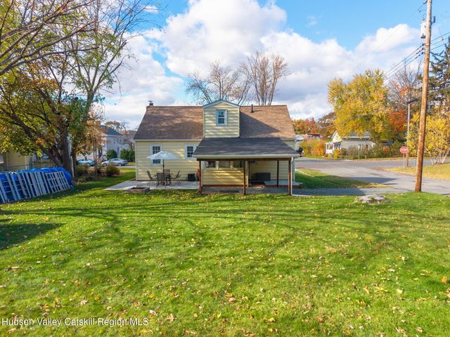 784 6th Avenue, Troy, NY 12180