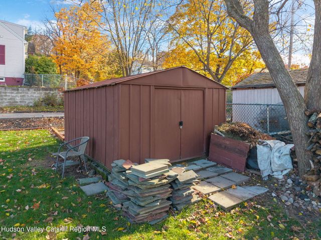 784 6th Avenue, Troy, NY 12180