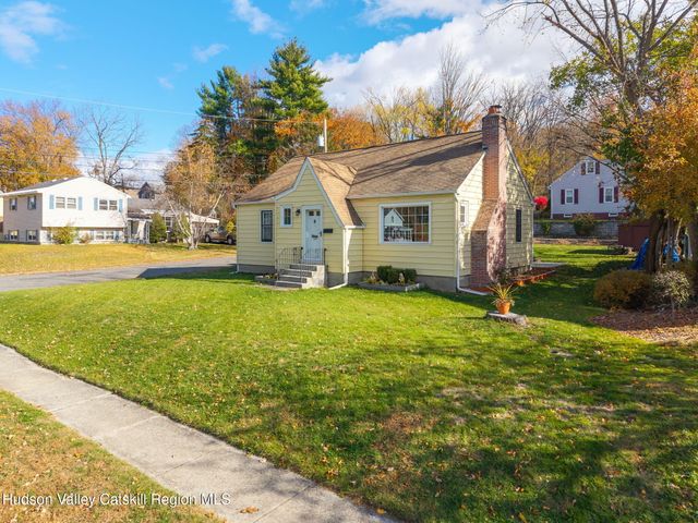 784 6th Avenue, Troy, NY 12180