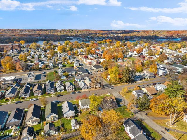 784 6th Avenue, Troy, NY 12180