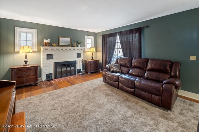 784 6th Avenue, Troy, NY 12180