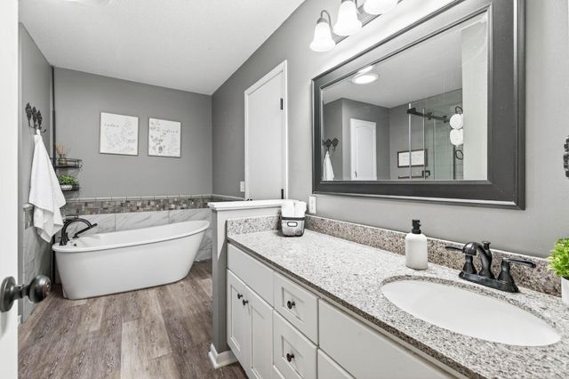 1871 Chardel Court, West Saint Paul, MN 55118