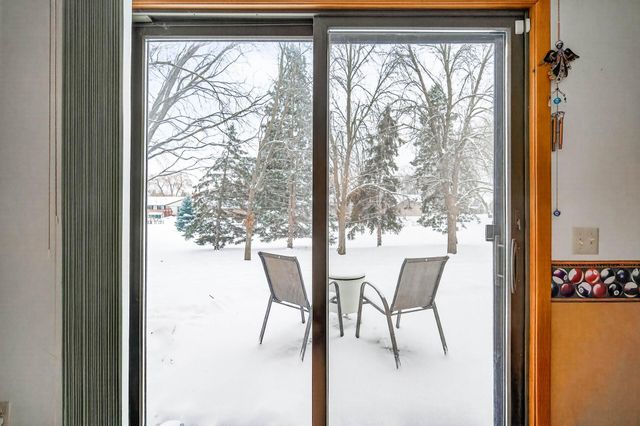 1871 Chardel Court, West Saint Paul, MN 55118