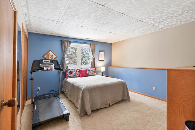 1871 Chardel Court, West Saint Paul, MN 55118