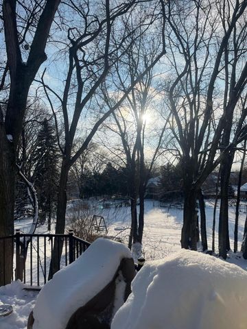 1871 Chardel Court, West Saint Paul, MN 55118