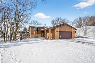 1871 Chardel Court, West Saint Paul, MN 55118