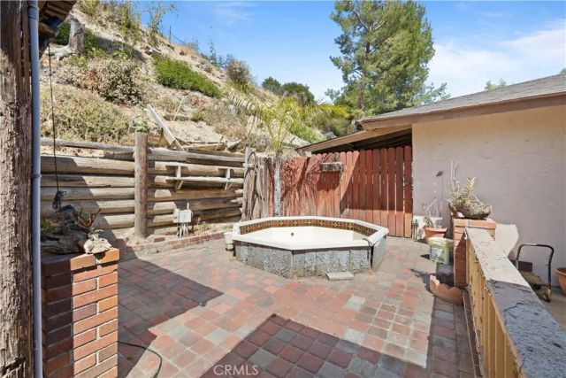 11246 Denivelle, Tujunga, CA 91042