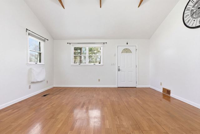10 Avila Rd, Billerica, MA 01821