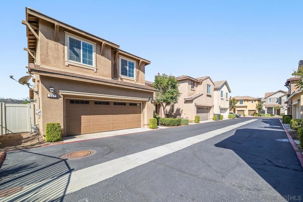337 Dun Blazer Way, Fallbrook, CA 92028 — photo 3
