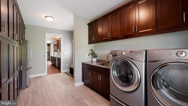 5389 CARVERSVILLE RD, Doylestown, PA 18902