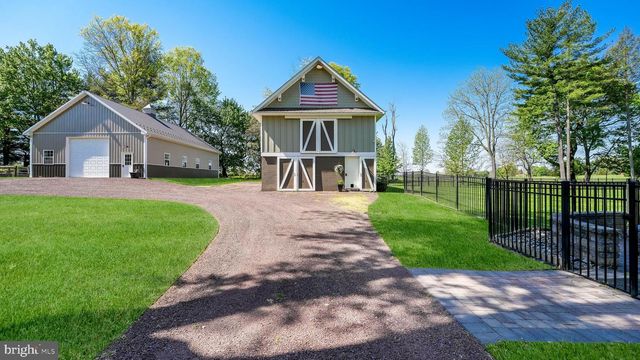 5389 CARVERSVILLE RD, Doylestown, PA 18902