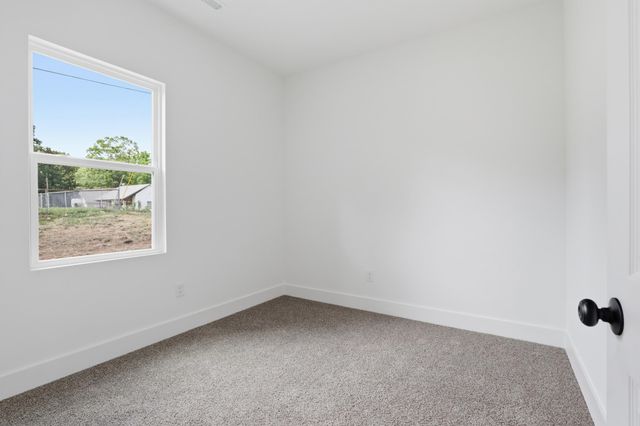 706 Gray St Street, Woodruff, SC 29388