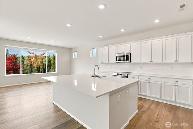 4437 Explorer Avenue, Port Orchard, WA 98367