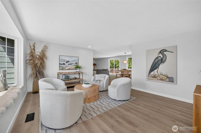 2346 Pine Drive, Ferndale, WA 98248
