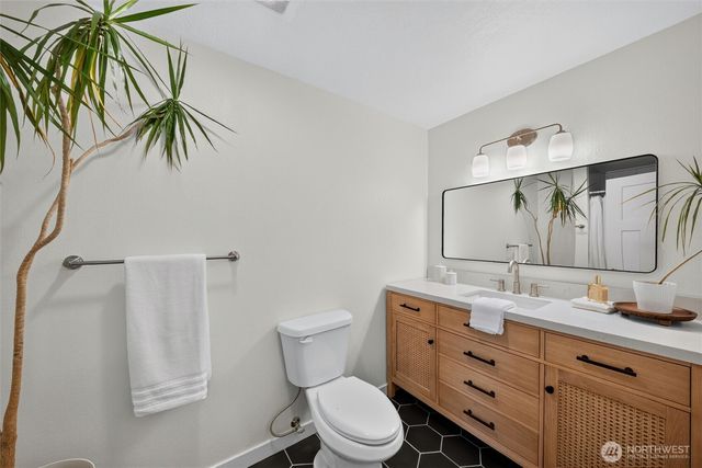 2346 Pine Drive, Ferndale, WA 98248
