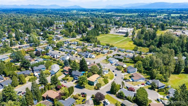 2346 Pine Drive, Ferndale, WA 98248