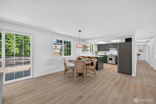 2346 Pine Drive, Ferndale, WA 98248