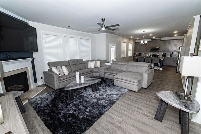 3647 Lockaby Way, Lawrenceville, GA 30044