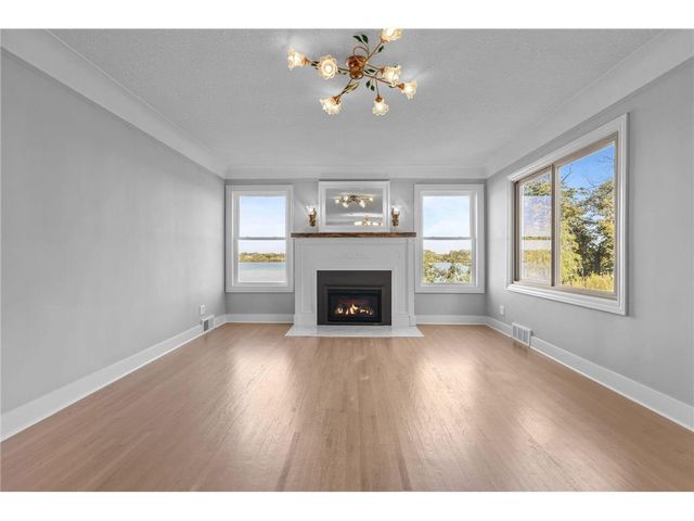 4181 White Bear Avenue N, White Bear Lake, MN 55110