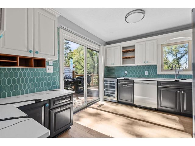 4181 White Bear Avenue N, White Bear Lake, MN 55110
