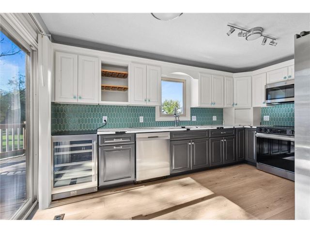 4181 White Bear Avenue N, White Bear Lake, MN 55110