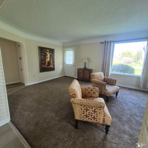 4509 Dixon Road, Frenchtown Twp, MI 48166