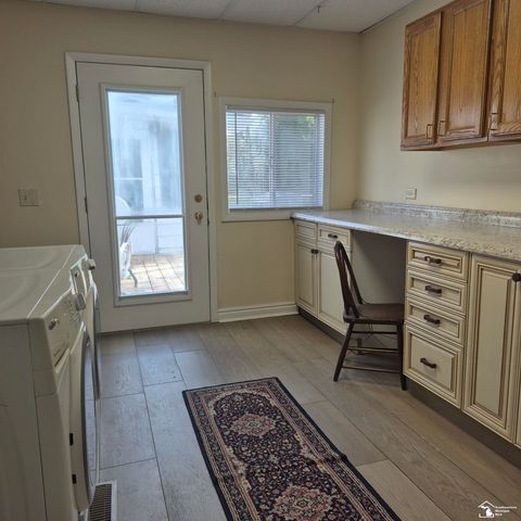 4509 Dixon Road, Frenchtown Twp, MI 48166
