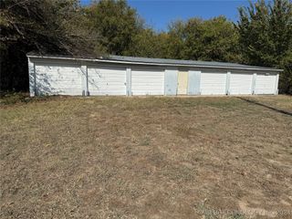 327 6th SW, Ardmore, OK 73401