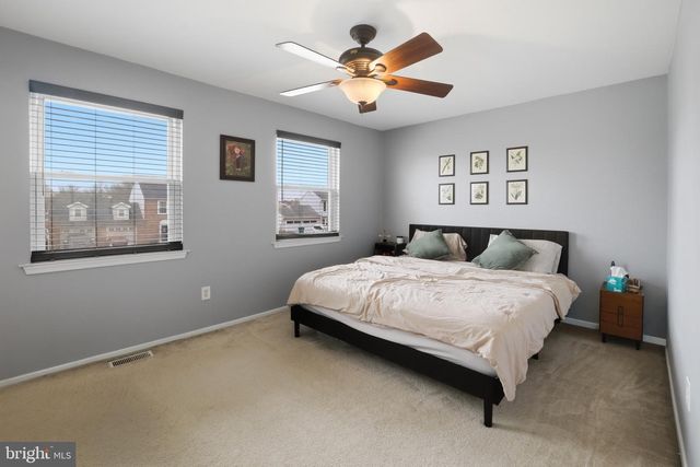 14 WOODHURST DR, Mount Holly, NJ 08060