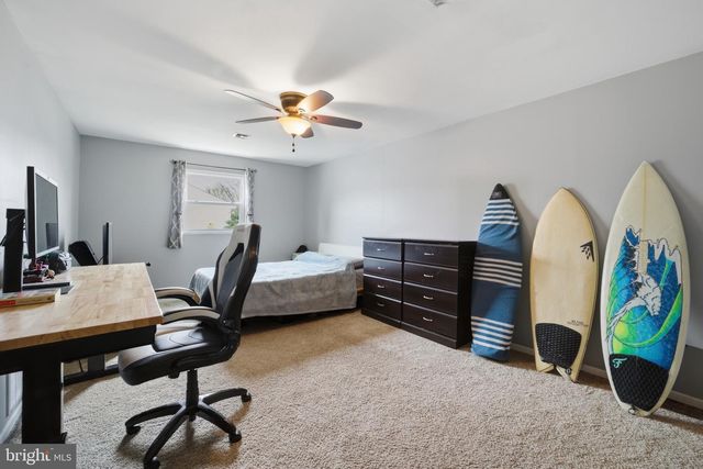 14 WOODHURST DR, Mount Holly, NJ 08060