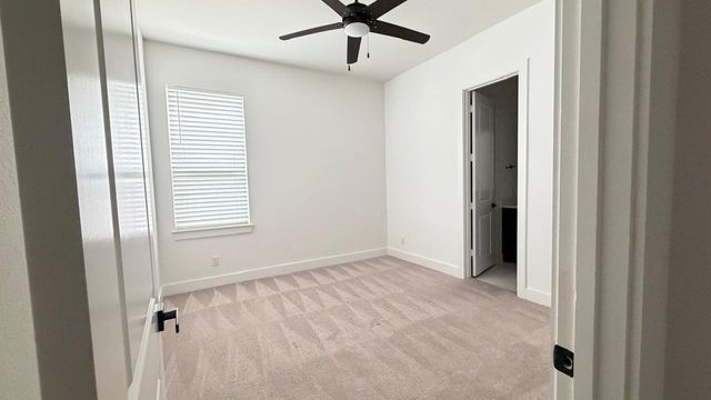 24638 Lukes Landing Way, Tomball, TX 77375