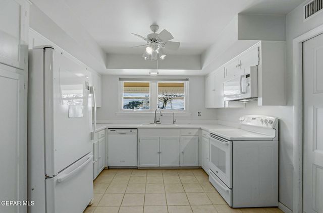 412 SPRINGHILL Circle, El Paso, TX 79912