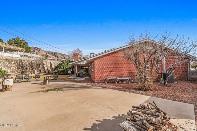 412 SPRINGHILL Circle, El Paso, TX 79912