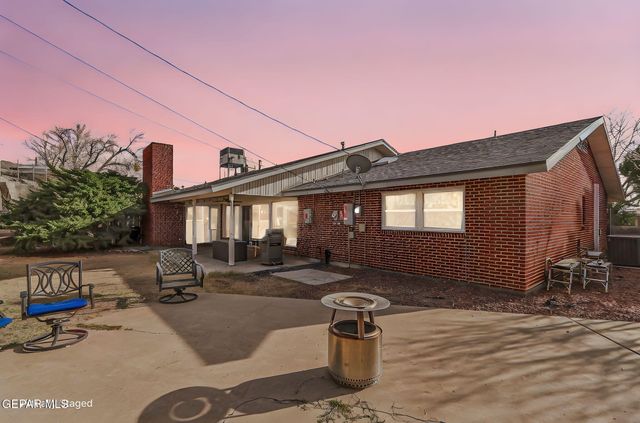 412 SPRINGHILL Circle, El Paso, TX 79912