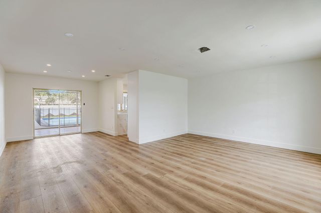 3900 N 45th Avenue, Hollywood, FL 33021