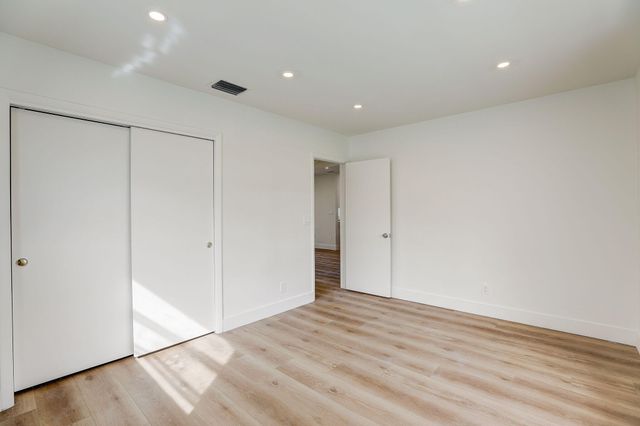 3900 N 45th Avenue, Hollywood, FL 33021
