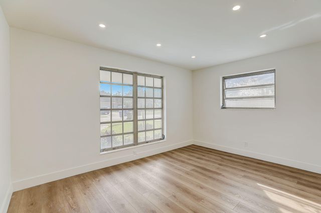 3900 N 45th Avenue, Hollywood, FL 33021