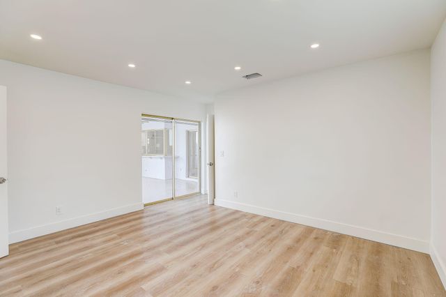 3900 N 45th Avenue, Hollywood, FL 33021