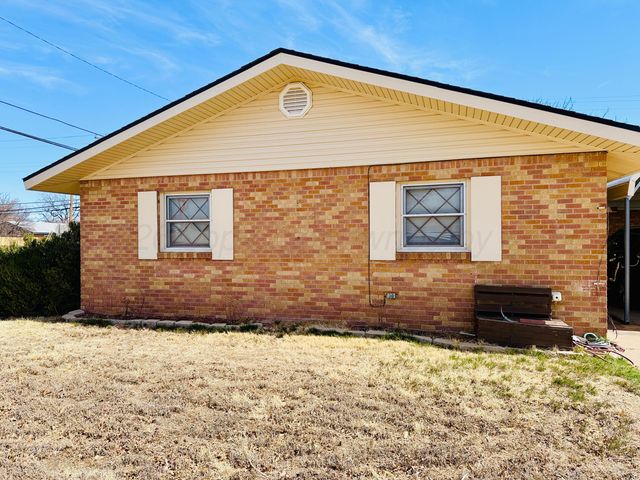 1501 Bedivere Street, Borger, TX 79007