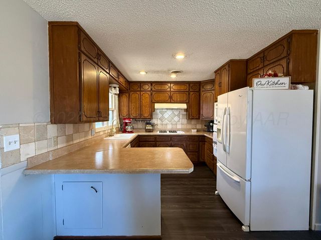 1501 Bedivere Street, Borger, TX 79007