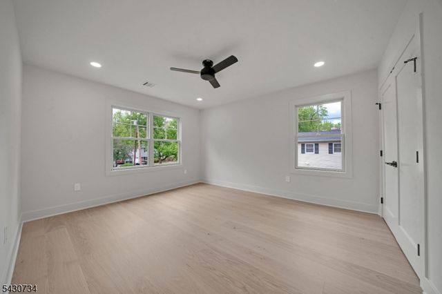 24 Etmore Pl, New Providence Boro, NJ 07974