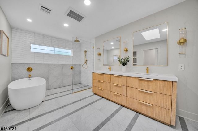 24 Etmore Pl, New Providence Boro, NJ 07974