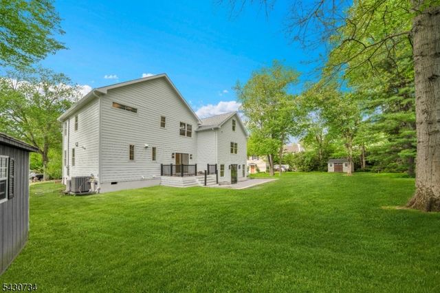 24 Etmore Pl, New Providence Boro, NJ 07974