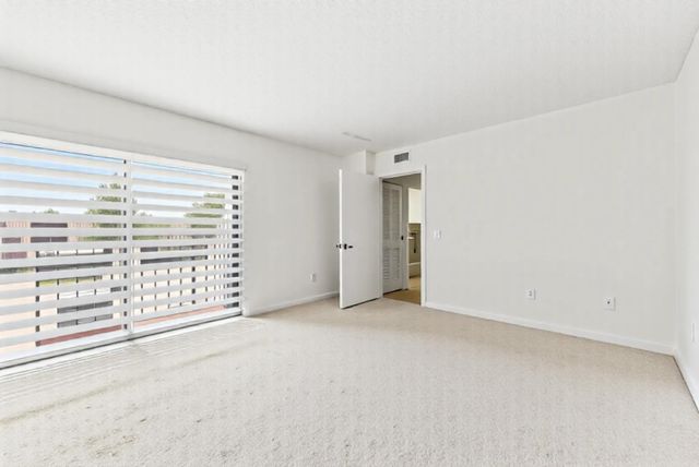 5103 51st Way, West Palm Beach, FL 33409