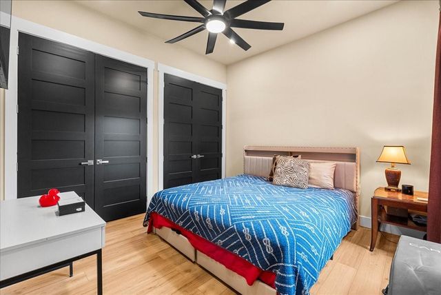 88 Bayou Lane, Kemah, TX 77565